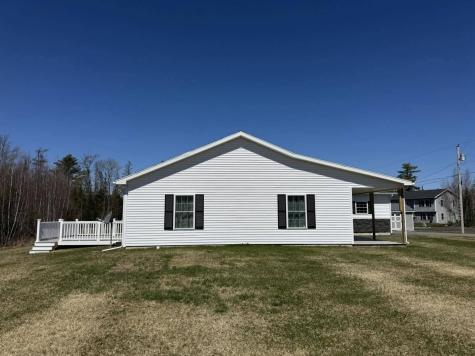 35 Magnolia Hill Road Bangor ME 04401