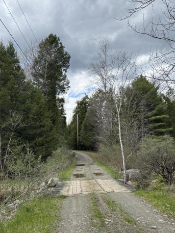 61 Pit Road Vassalboro ME 04989