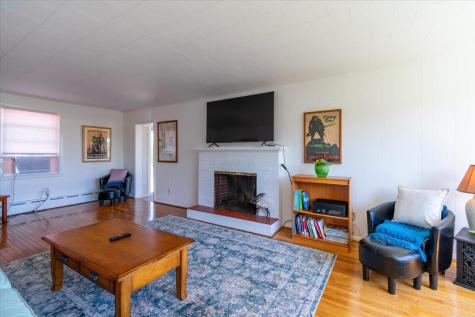 7 Everett Avenue Owls Head ME 04854