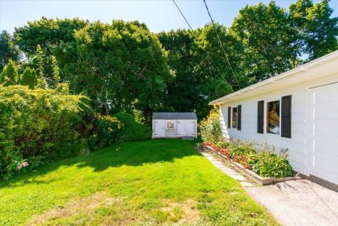 7 Everett Avenue Owls Head ME 04854