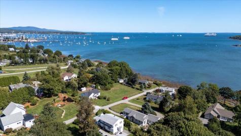 7 Everett Avenue Owls Head ME 04854