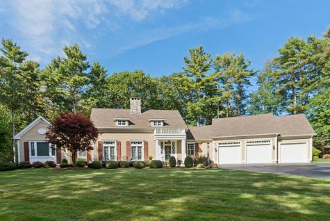 5 Surrey Lane Kennebunk ME 04043