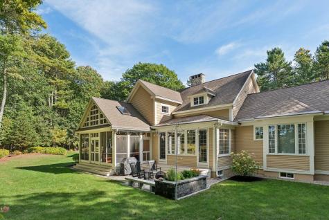 5 Surrey Lane Kennebunk ME 04043