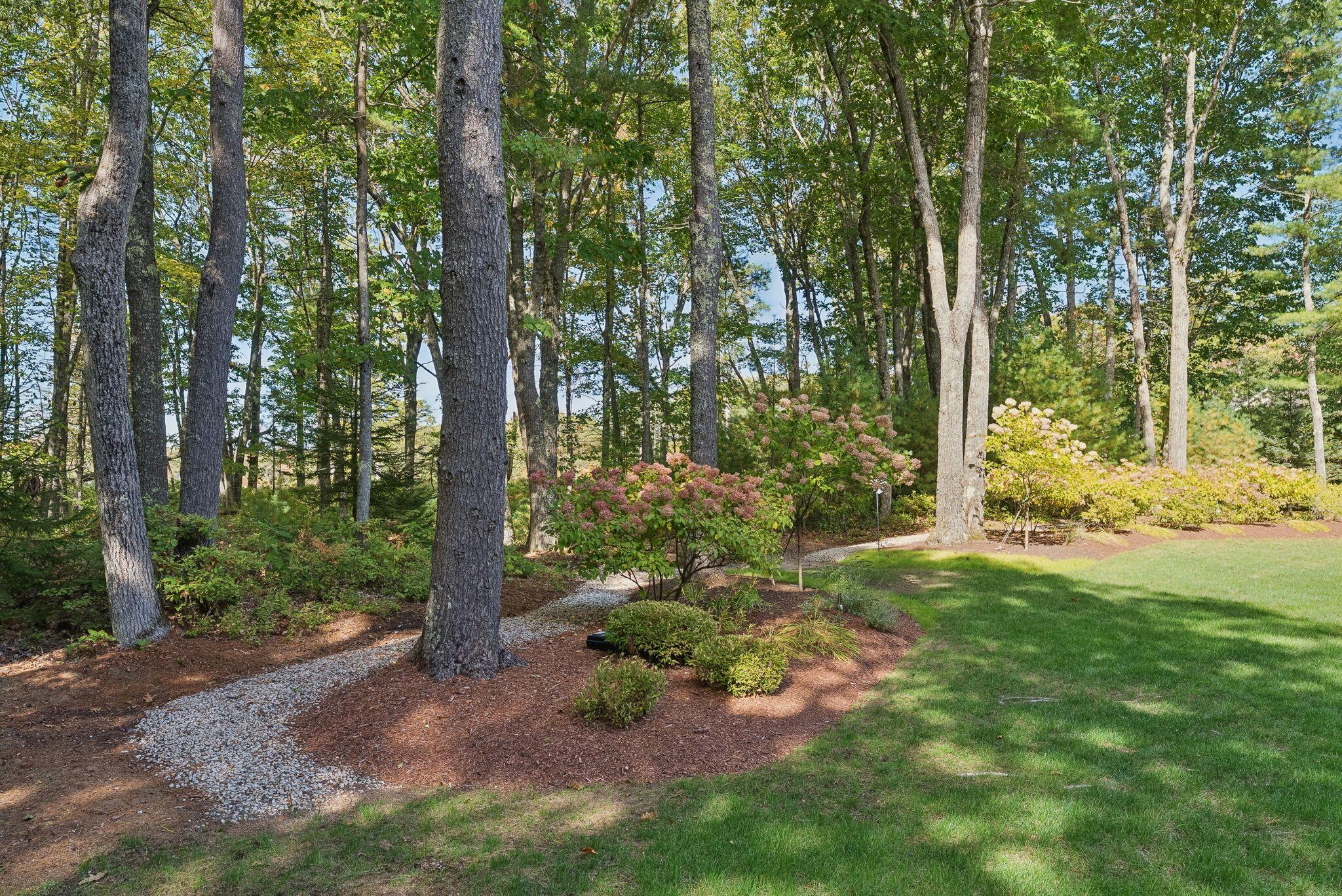 5 Surrey Lane Kennebunk ME 04043