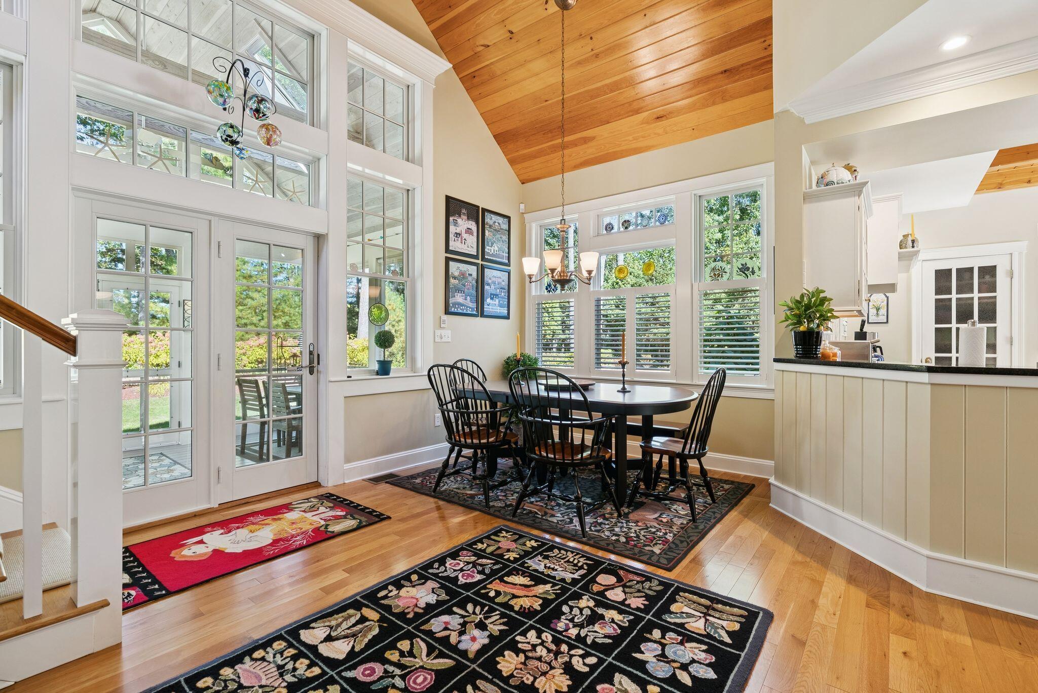 5 Surrey Lane Kennebunk ME 04043