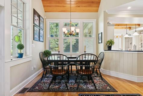 5 Surrey Lane Kennebunk ME 04043