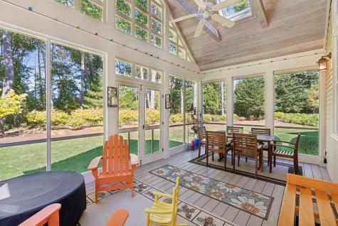 5 Surrey Lane Kennebunk ME 04043