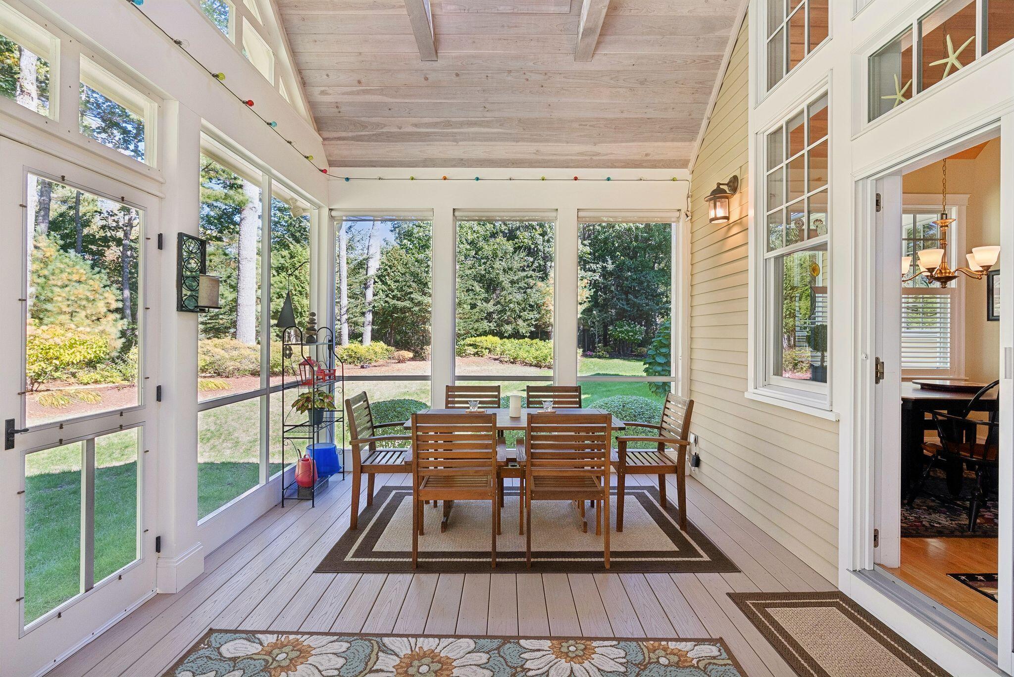 5 Surrey Lane Kennebunk ME 04043