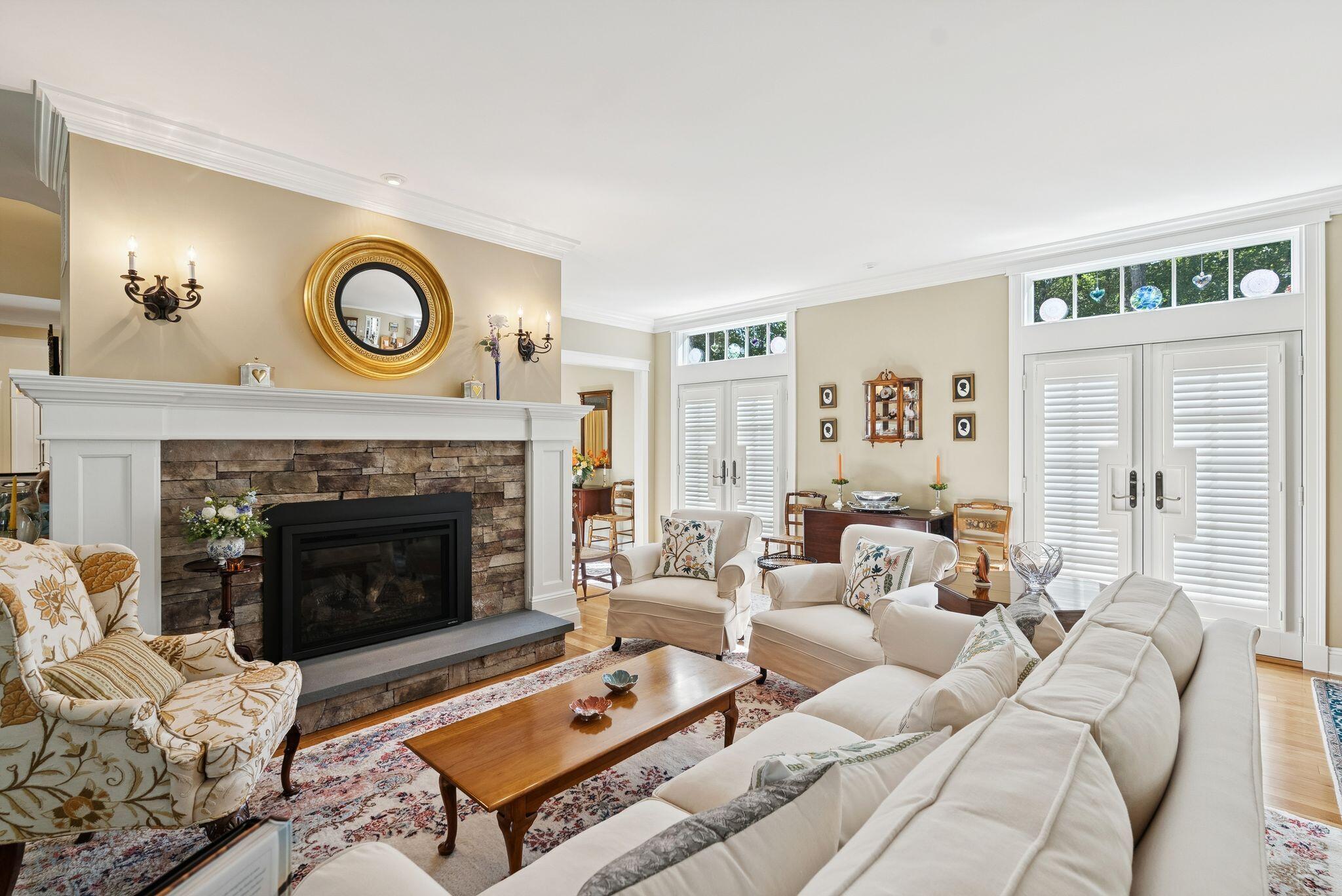 5 Surrey Lane Kennebunk ME 04043