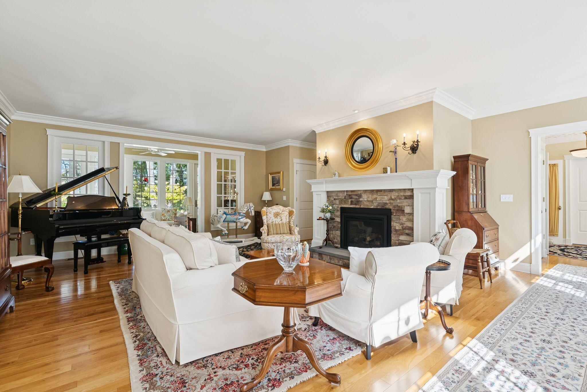 5 Surrey Lane Kennebunk ME 04043