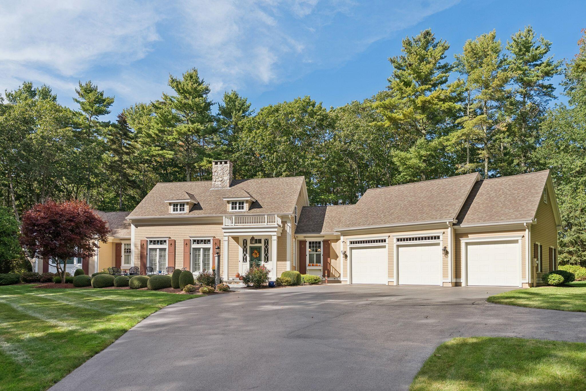 5 Surrey Lane Kennebunk ME 04043