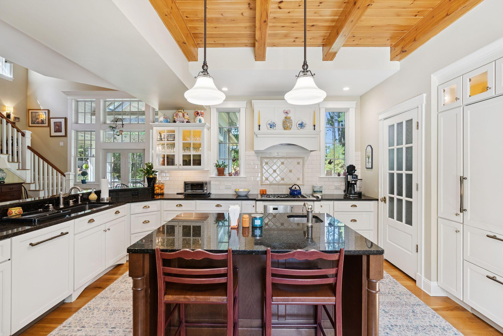 5 Surrey Lane Kennebunk ME 04043