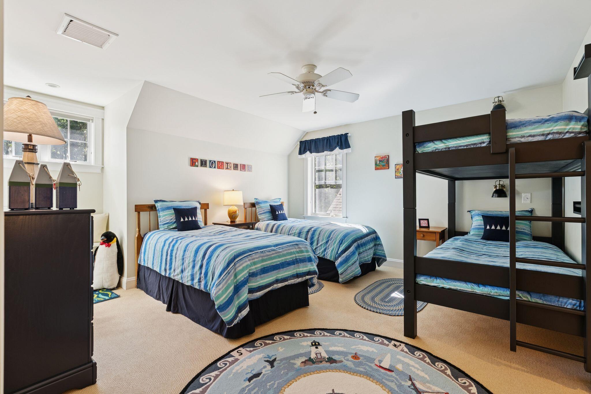 5 Surrey Lane Kennebunk ME 04043