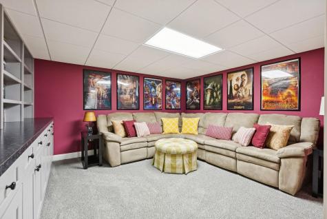 5 Surrey Lane Kennebunk ME 04043