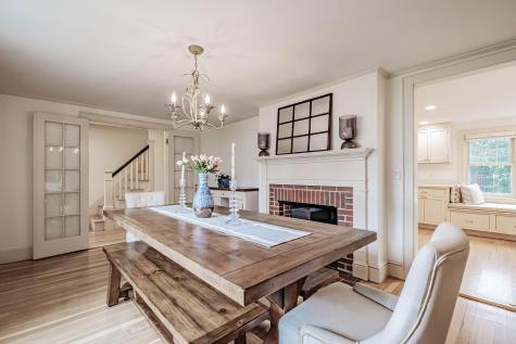 17 Phillips Road Falmouth ME 04105