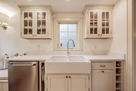 17 Phillips Road Falmouth ME 04105