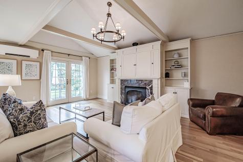 17 Phillips Road Falmouth ME 04105