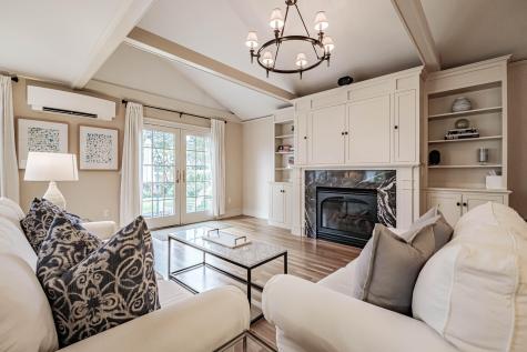 17 Phillips Road Falmouth ME 04105