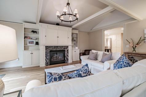 17 Phillips Road Falmouth ME 04105