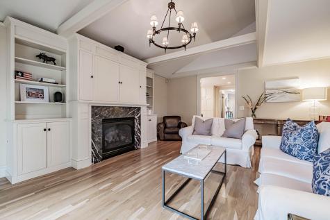 17 Phillips Road Falmouth ME 04105