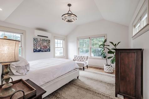 17 Phillips Road Falmouth ME 04105