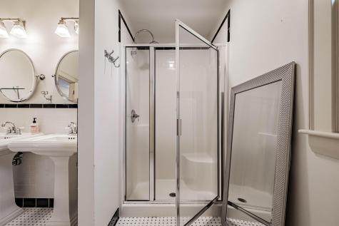 17 Phillips Road Falmouth ME 04105