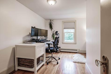 17 Phillips Road Falmouth ME 04105