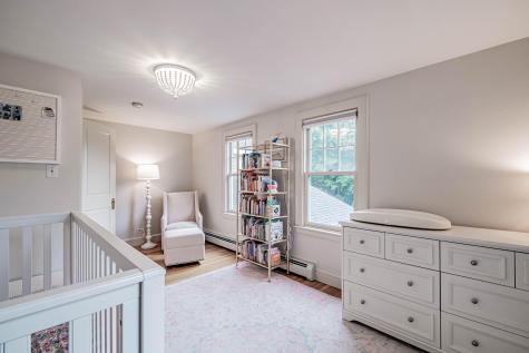 17 Phillips Road Falmouth ME 04105