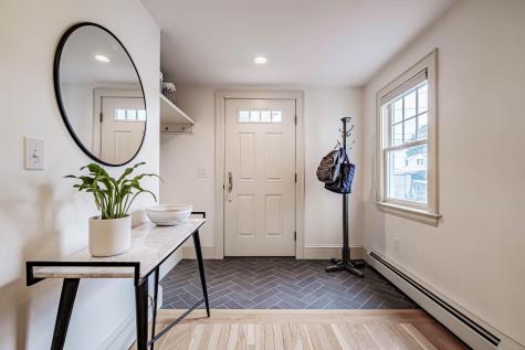 17 Phillips Road Falmouth ME 04105