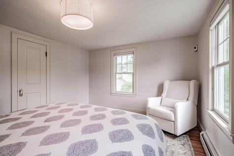 17 Phillips Road Falmouth ME 04105