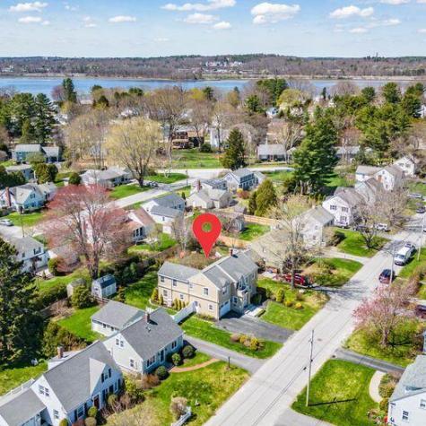 17 Phillips Road Falmouth ME 04105