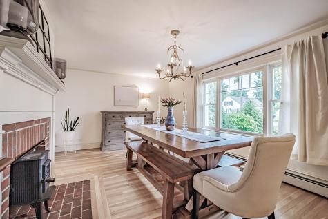 17 Phillips Road Falmouth ME 04105