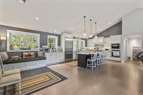 16 Meadowood Drive Hallowell ME 04347