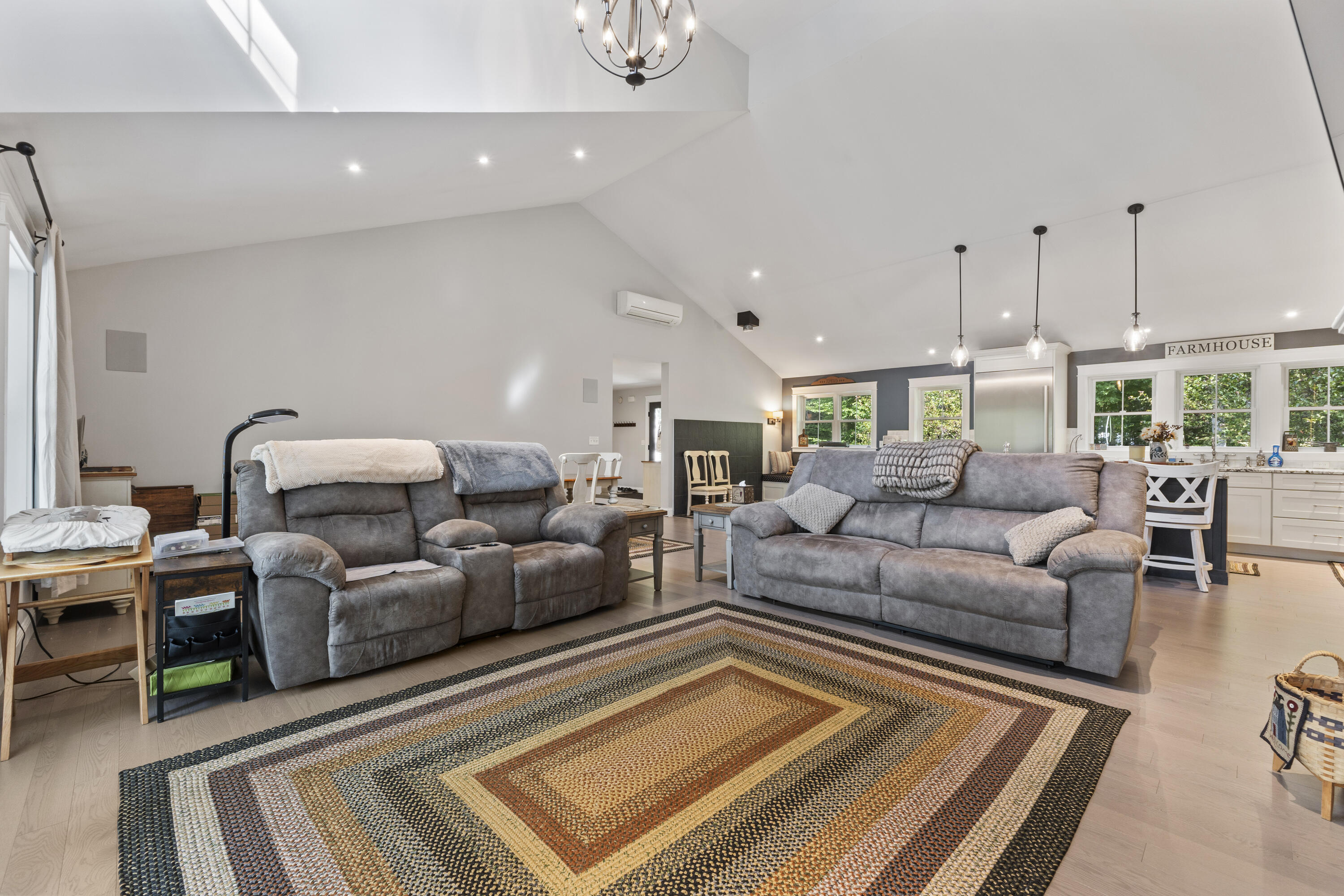 16 Meadowood Drive Hallowell ME 04347