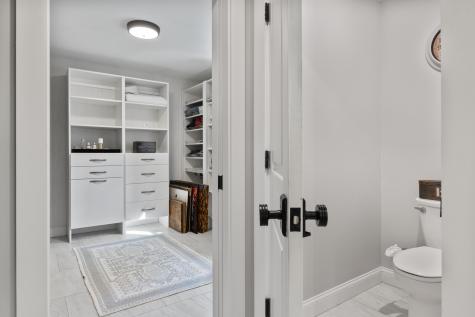 16 Meadowood Drive Hallowell ME 04347