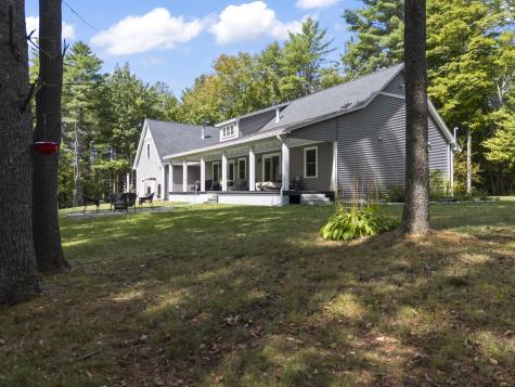 16 Meadowood Drive Hallowell ME 04347