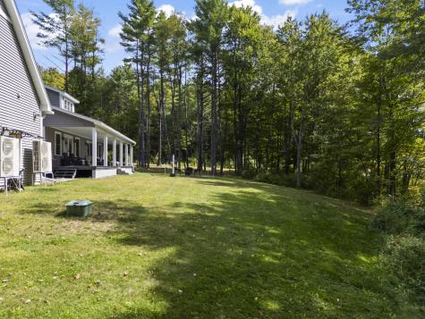 16 Meadowood Drive Hallowell ME 04347