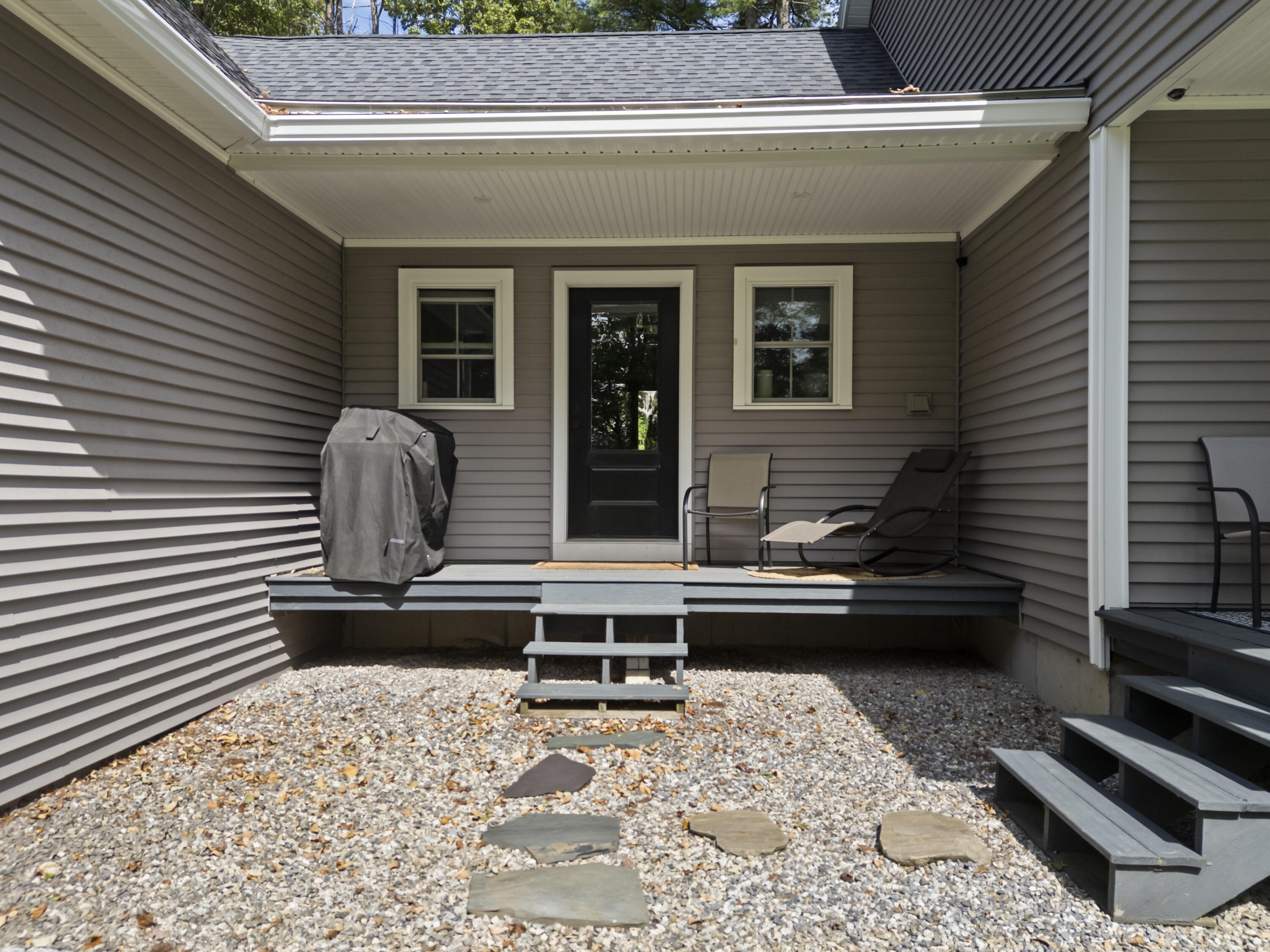 16 Meadowood Drive Hallowell ME 04347