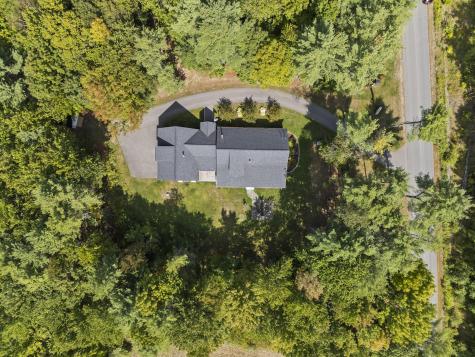 16 Meadowood Drive Hallowell ME 04347