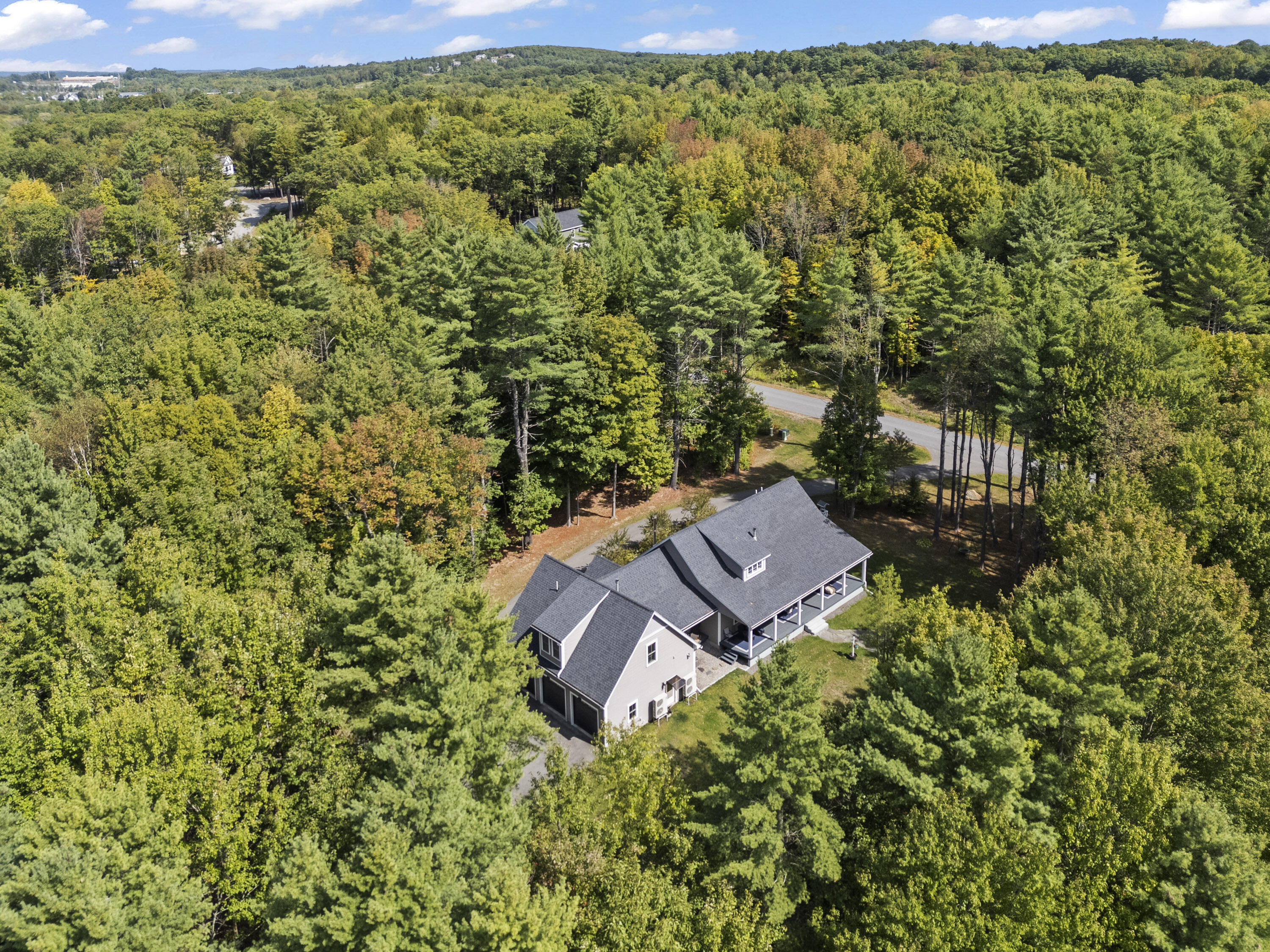 16 Meadowood Drive Hallowell ME 04347