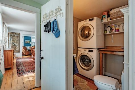68 Pleasant Street Yarmouth ME 04096