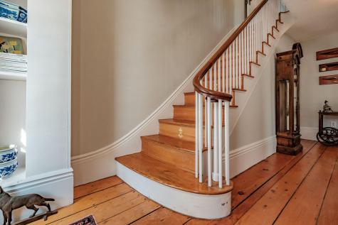 68 Pleasant Street Yarmouth ME 04096