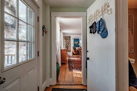 68 Pleasant Street Yarmouth ME 04096