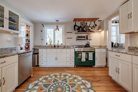 68 Pleasant Street Yarmouth ME 04096