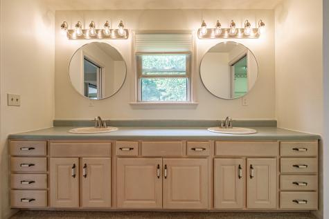 438 Paris Hill Road Paris ME 04281