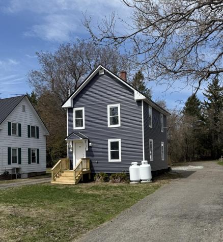 33 Dyer Street Presque Isle ME 04769