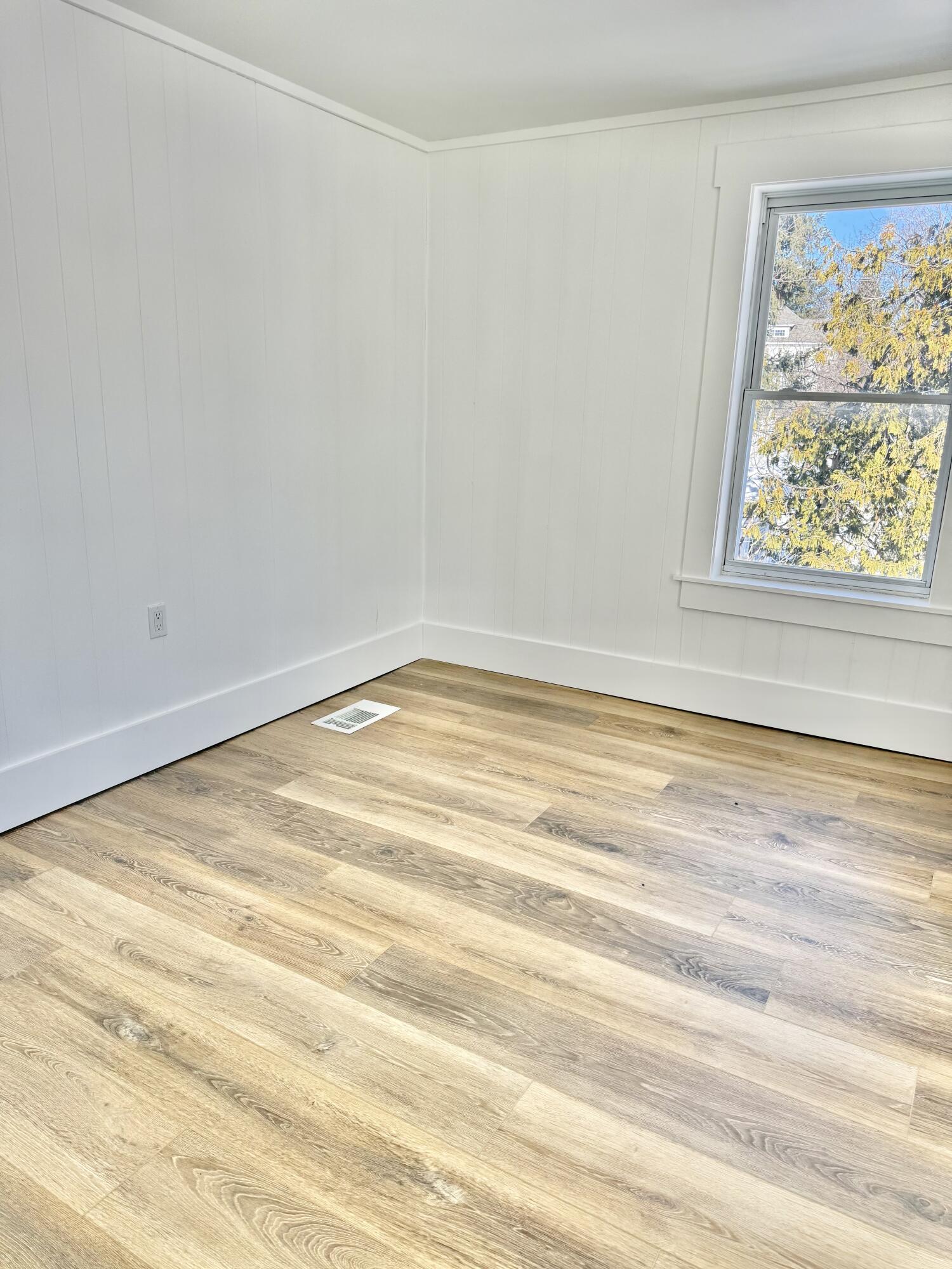 33 Dyer Street Presque Isle ME 04769