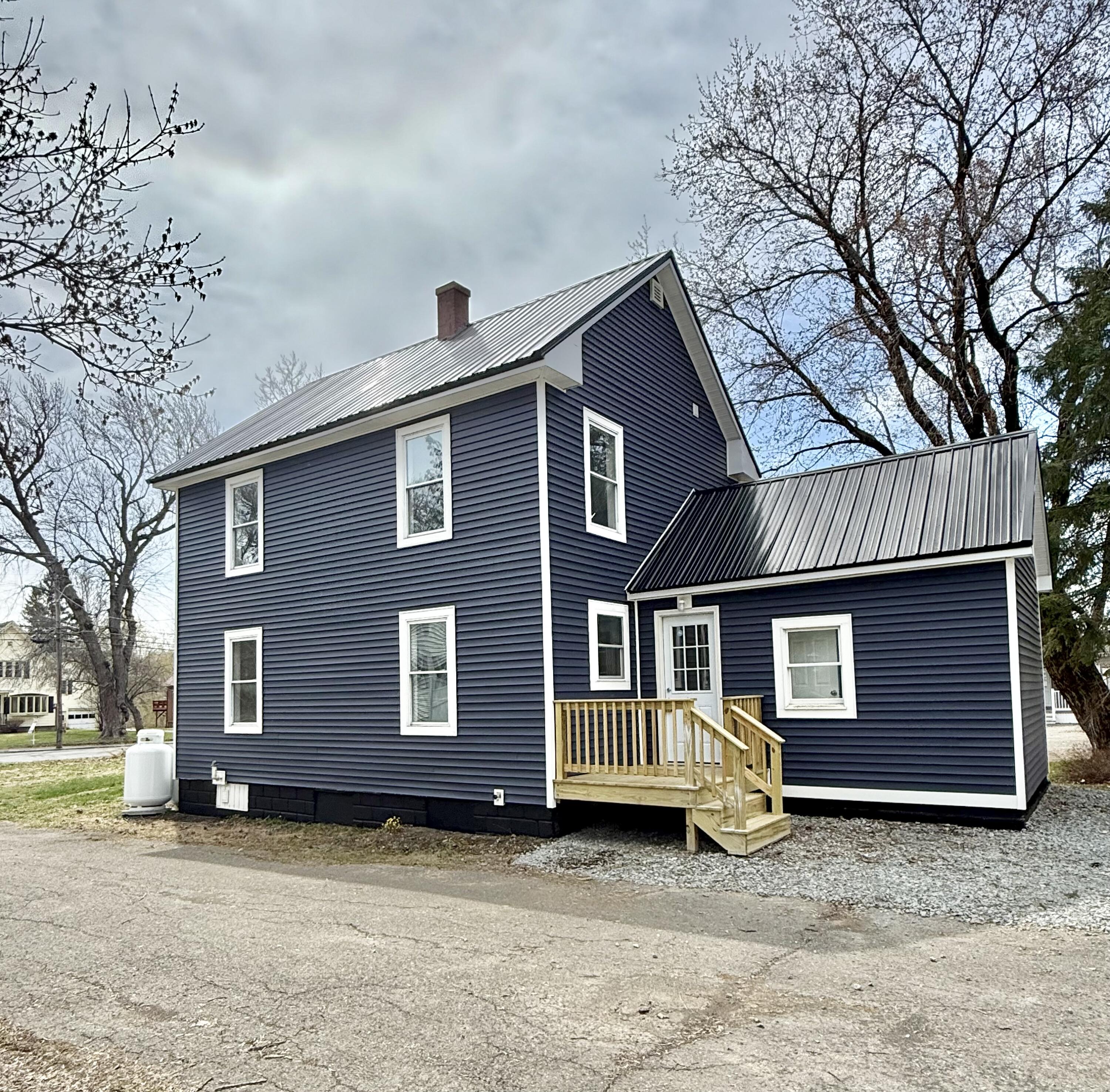 33 Dyer Street Presque Isle ME 04769