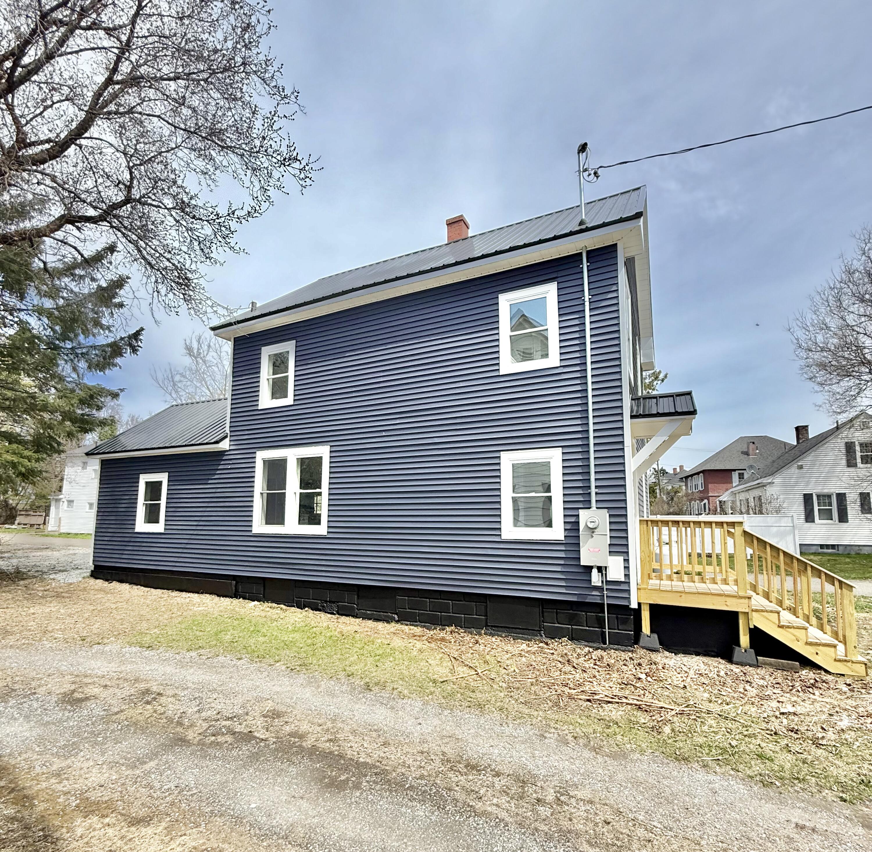33 Dyer Street Presque Isle ME 04769