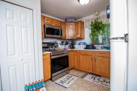 614 King Street Oxford ME 04270